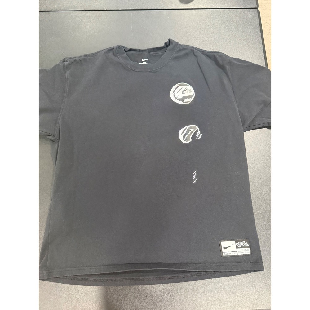 Nike Loose Fit Graphic T-Shirt Mens Large Black Short Sleeve Cotton Crew Neck